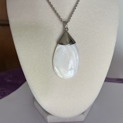 Handmade Mother Of Pearl Teardrop Necklace 