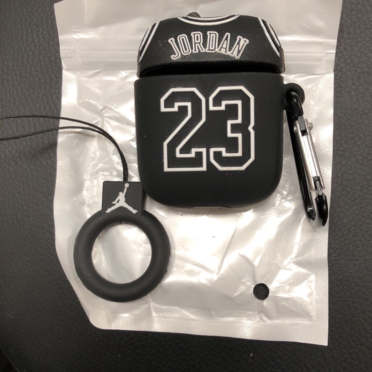 AirPods 1&2 Black Jordan #23 Case