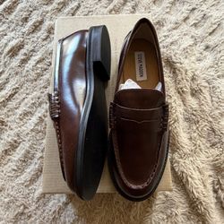 Steve Madden Leather Burgundy Loafers 