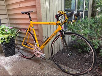 Cannondale R300 27-Speed Road Bike (Large 58cm Frame)