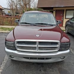2003 Dodge Dakota