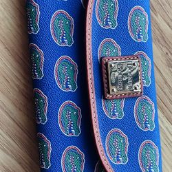 Dooney & Bourke wallet