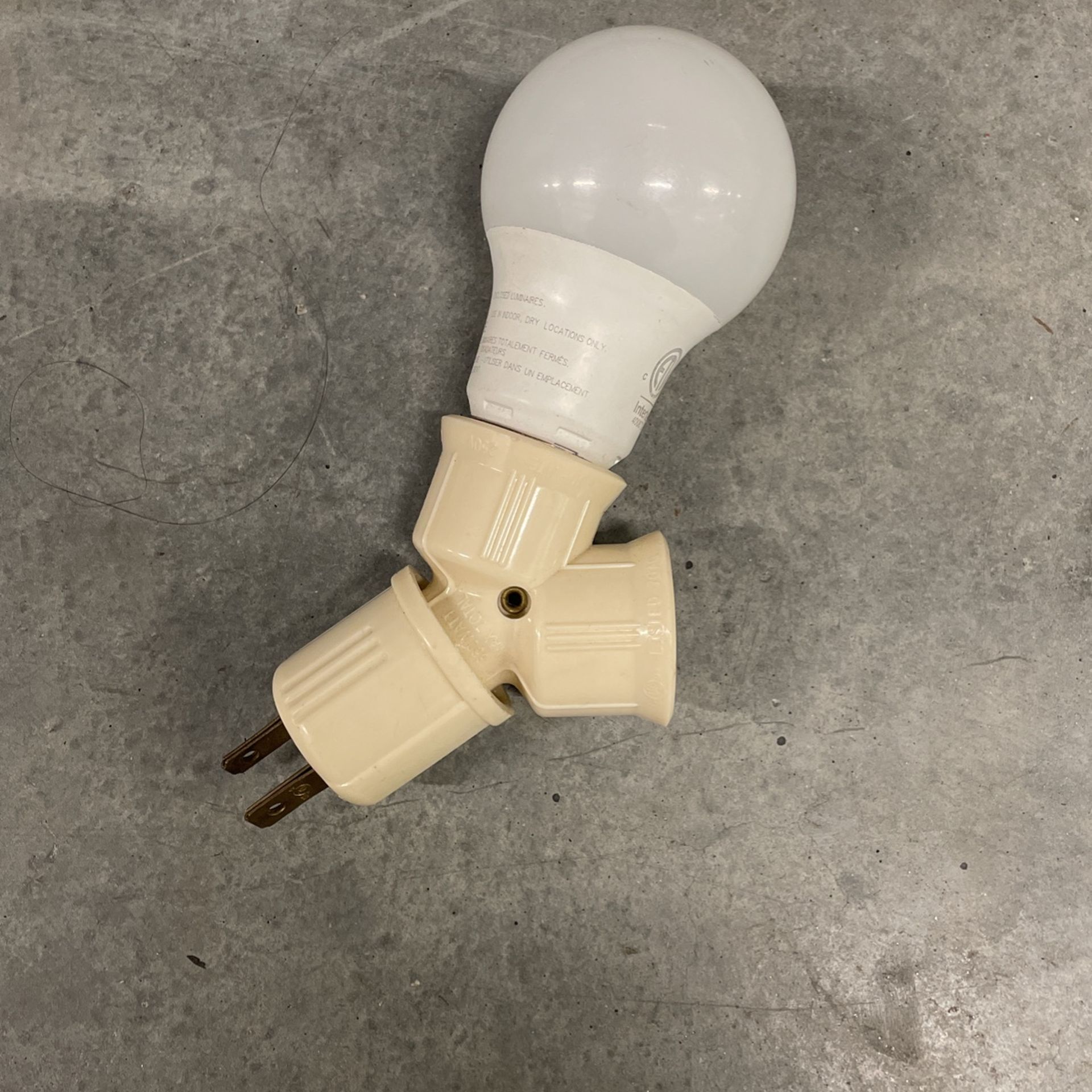 Socket powered light bulb