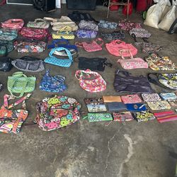  Purses, Wallets, Book bags, And Computer Bags