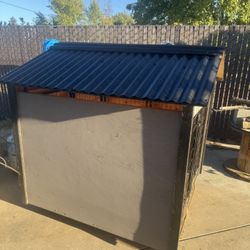 Custom Dog House 