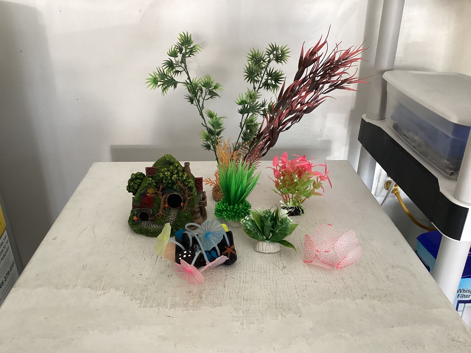 7 Piece Aquarium Decor