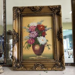 Small Floral Oil Painting In gilded Frame 