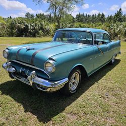 1955 Pontiac Star Chief