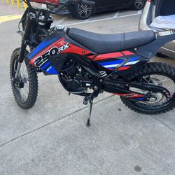 Apollo Dirt Bike 