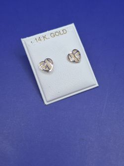 14K Gold Heart Stud Earrings