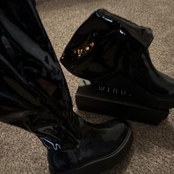 Black Boots
