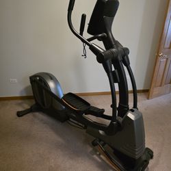 Nordictrack Elliptical E 7.7 Power Incline