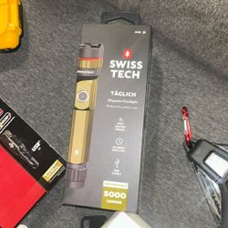 Swiss Tech Magnetic Flashlight 5000 Lumens