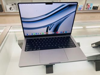 MacBook Pro M1 Pro 32gb ram 512gb ssd