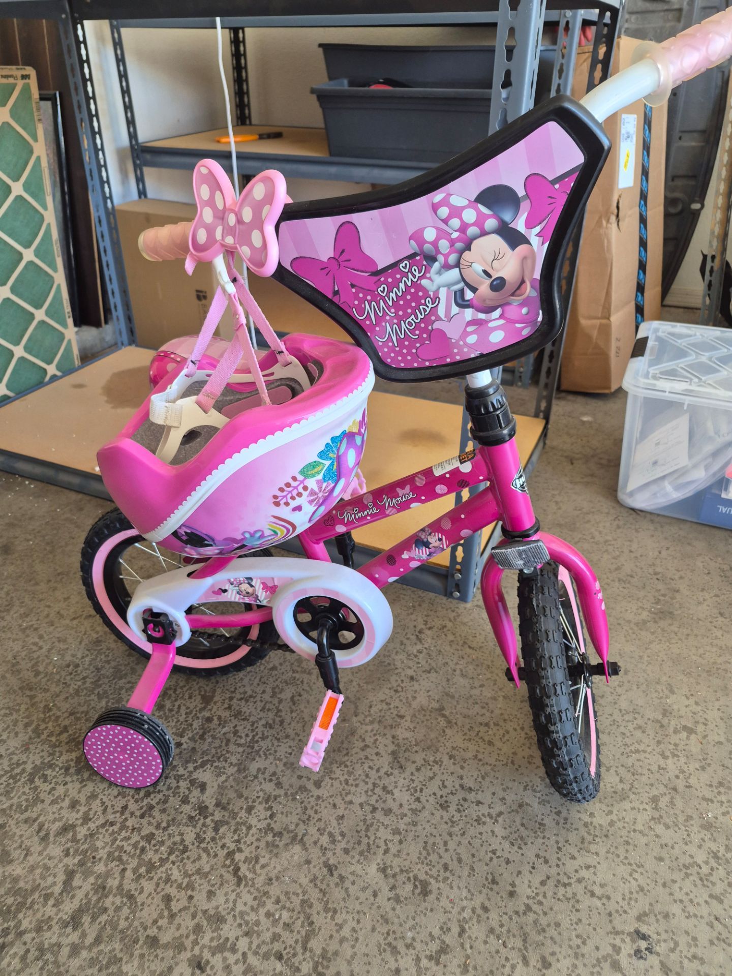 Mini Mouse toddler bike