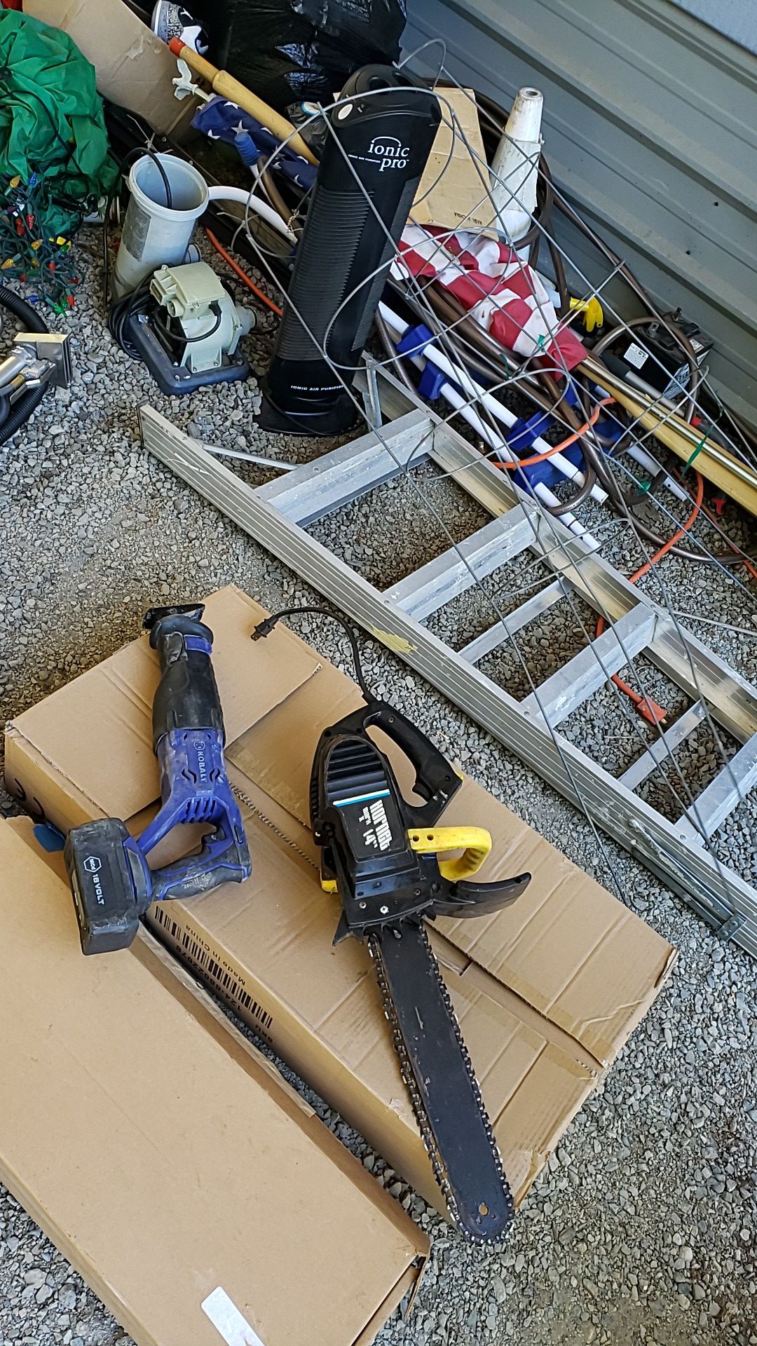 Free free chainsaw & sawzall 18v stuff must take all today only ladder