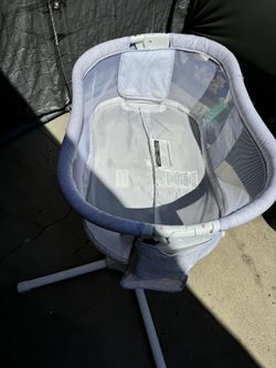 Baby Bassinet/ Halo Bassinet 