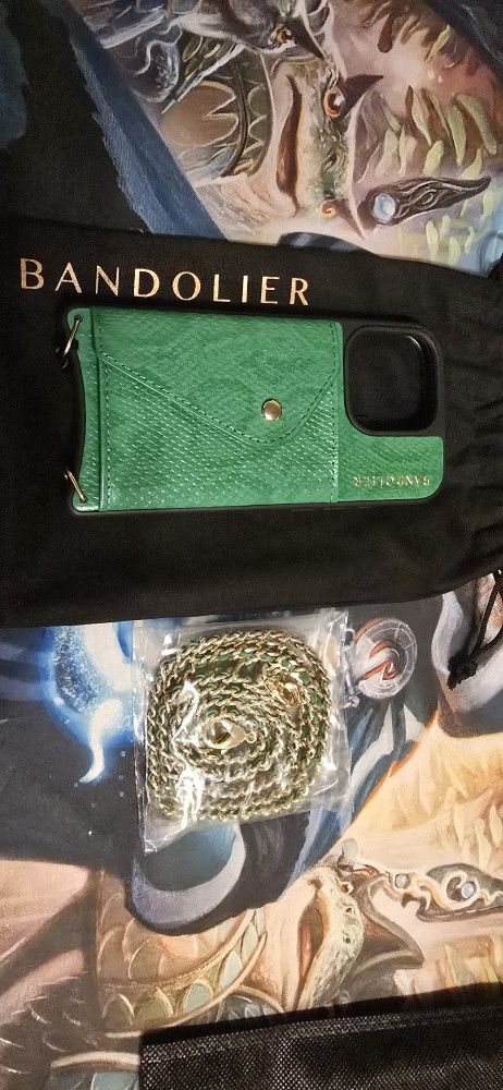 IPhone 16 Pro Crossbody and Wristlet Phone Case in Green Snake/Gold