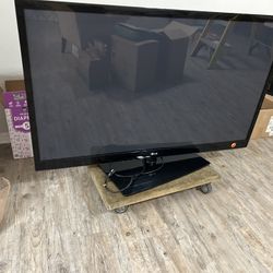 LG 2010 60 INCH TV