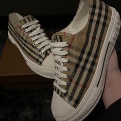 Burberry Shoes