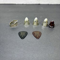 DUNLOP 7 PC FINGERPICK SET- .18 W/2 THUMBPICKS