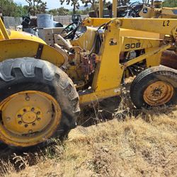 Skip loader 