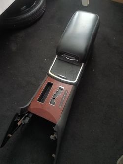 2011-2014 Chrysler 300 Console 
