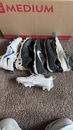 Football / soccer Cleats bundle
