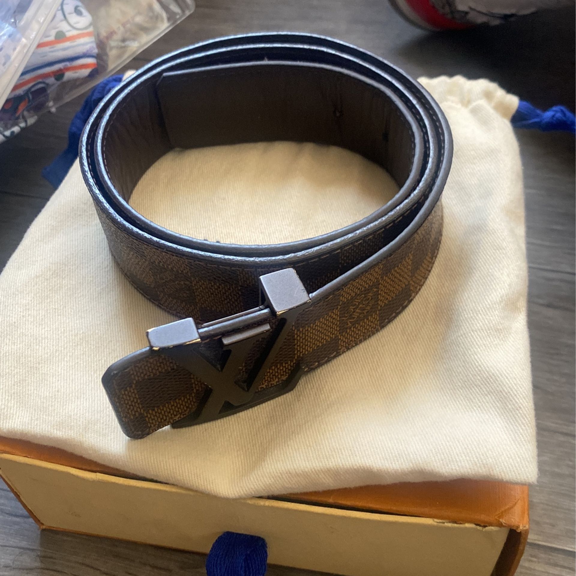 Lv, Men's Belts for Sale