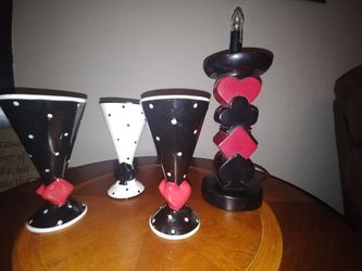 Attention Collectors : VINTAGE LAMP/HEARTS SPADE DIAMOND LAMP + 3 MATCHING DRINKING CERAMIC 