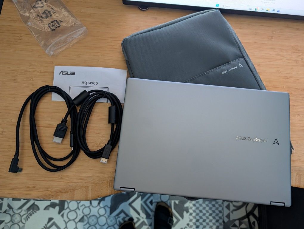 ASUS ZenScreen Duo OLED Portable Monitors 