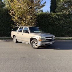 Chevrolet Suburban 