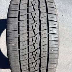 Single (1) 245 40 19 Continental ExtremeContact DWS 06 tire