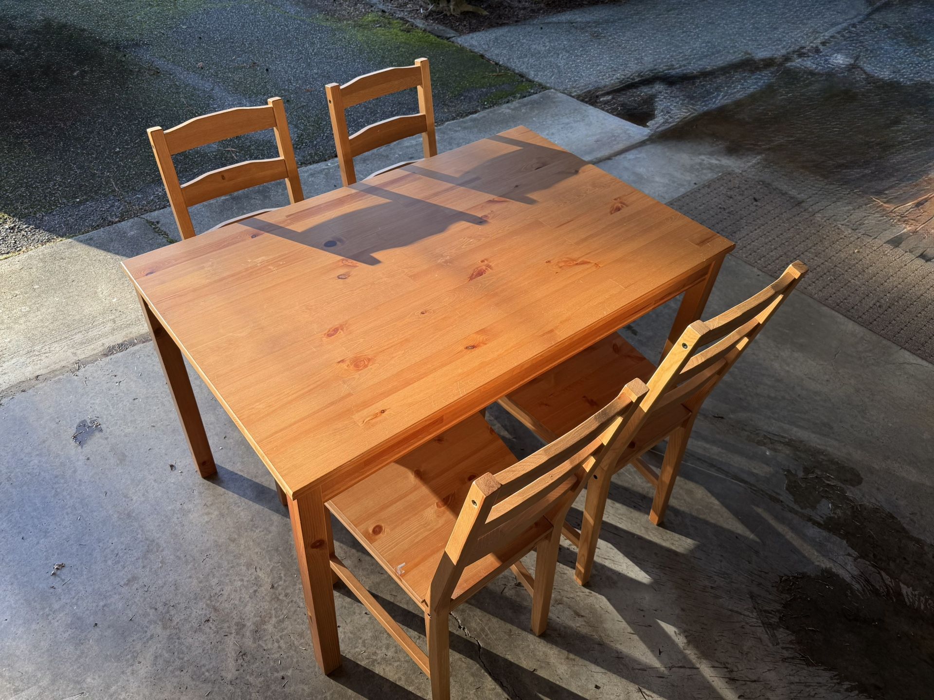 Table And 4 Chairs