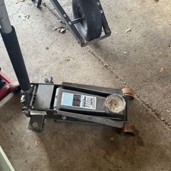 Floor Jack 