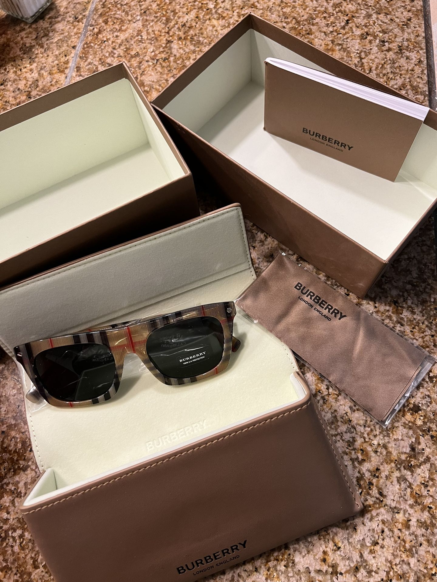 Sunglasses Burberry