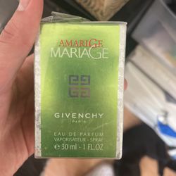 Givenchi Mirage Marriage