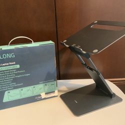 Ergonomic Laptop Stand