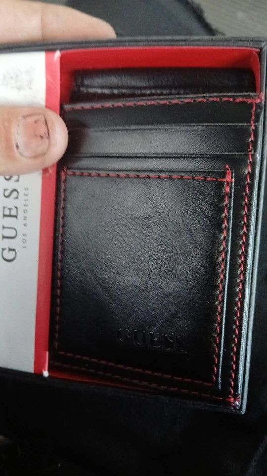 Guess Wallet Magnetic