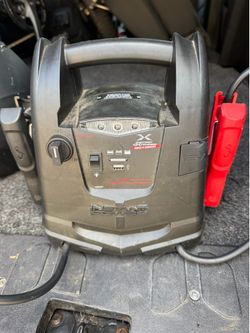 Schumacher Instant Power Jump Starter & Air Compressor