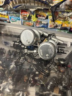Pair Of Accurate Boss Lever Drag Fishing Reels. Ready to go. Price Is Both. 