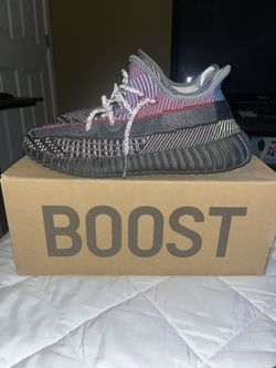 Yeezy Yecheil V2 Size 8
