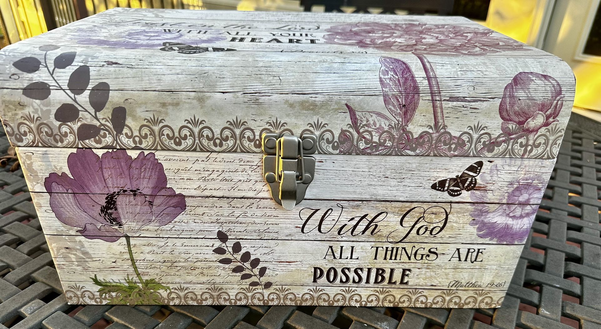 Faith Garden Dome Trunk Storage Box – Floral & Scripture Design