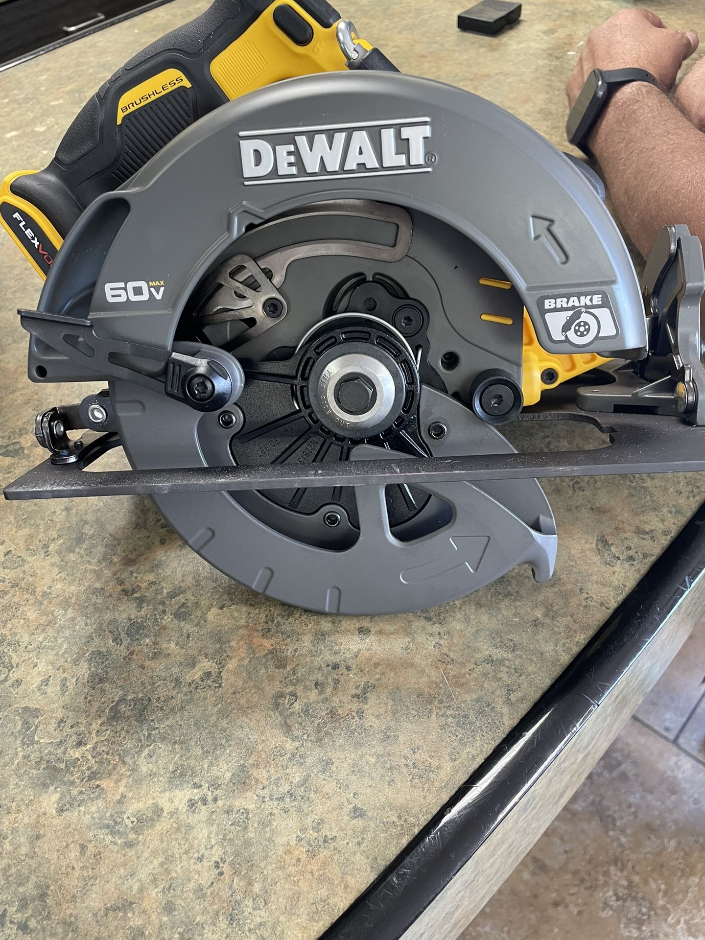 DeWalt Flexvolt Circular Saw 60v