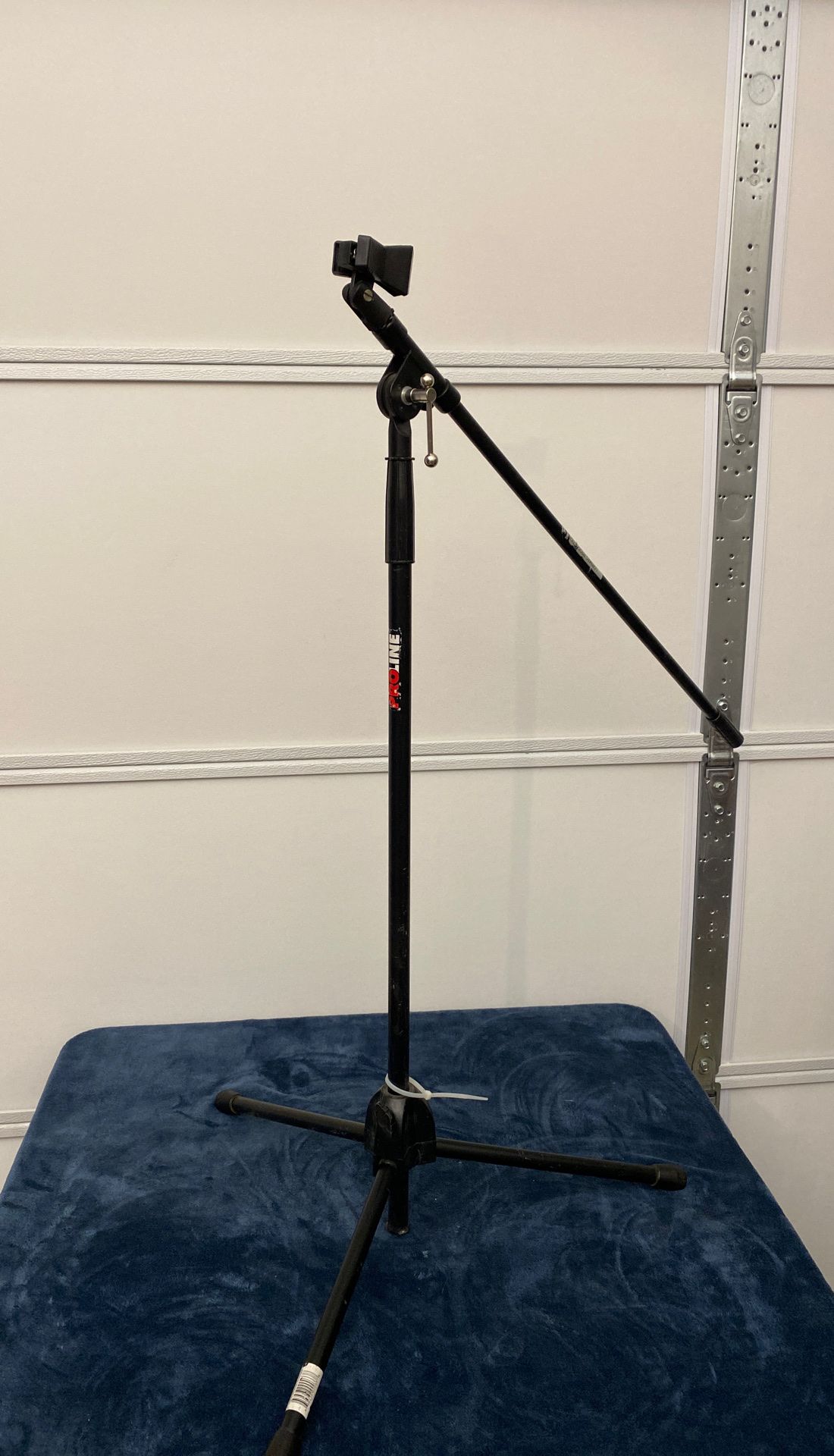 Proline Mic stands for Sale in Las Vegas, NV OfferUp