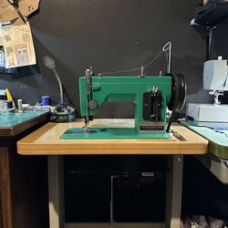 Sailrite Leatherwork sewing Machine 