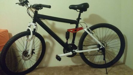 Genesis xr26 mountain bike on sale