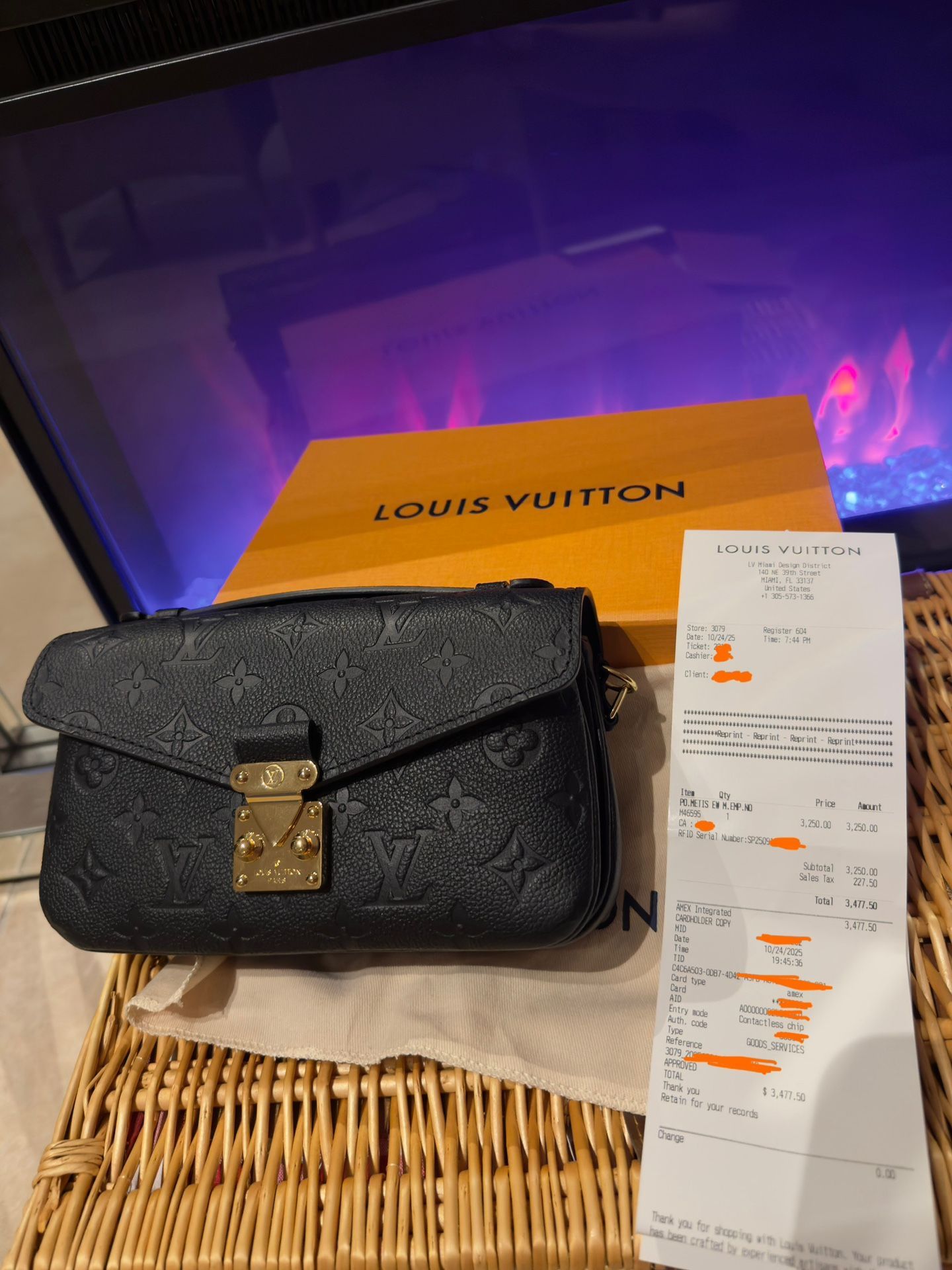 LOUIS VUITTON East West Métis