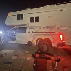 1998 Cabover  Camper