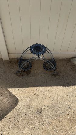 Plant holder